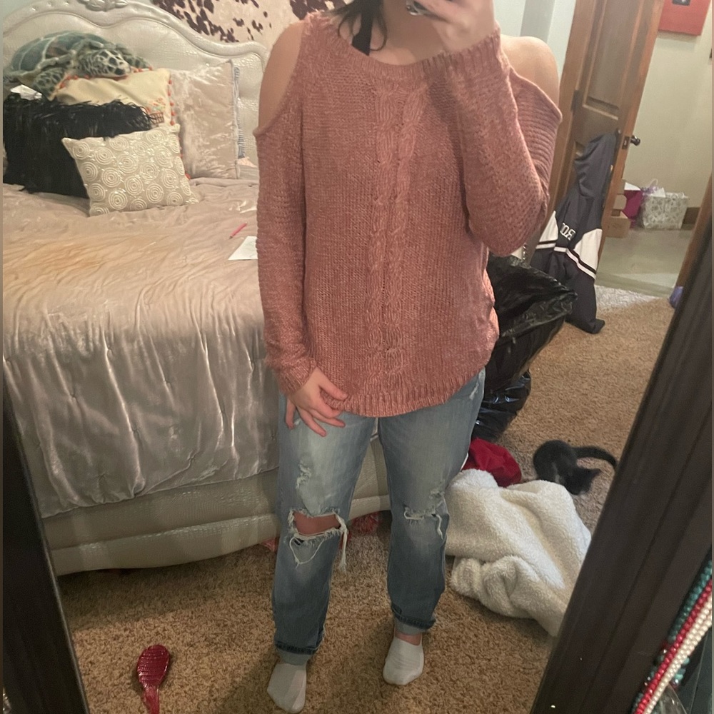 pink sweater with shoulder cut outs